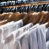 Πώς να κάνετε τα ρούχα σας λευκα χωρίς χλωρίνη
