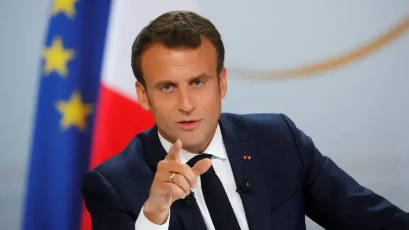 Γαλλία: Σε εκλογές πηγαίνει ο Μακρόν μετά την συντριβή από την Λεπέν στις ευρωεκλογές – Ζήτησε να στηθούν κάλπες στις 30 Ιουνίου