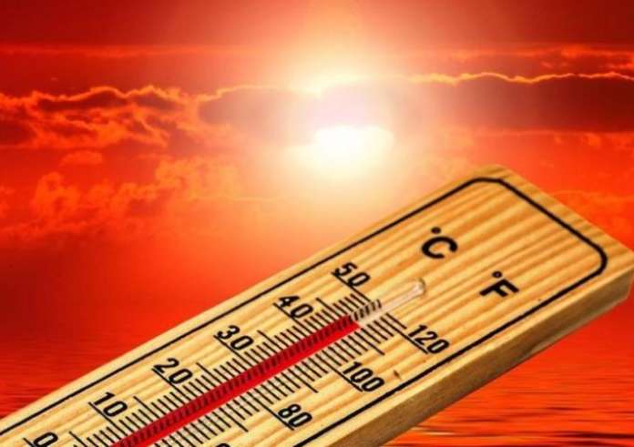 Η νέα προειδοποίηση της ΕΜΥ για τον τριήμερο καύσωνα – Πέφτει κατά 6 με 8 βαθμούς η θερμοκρασία το Σαββατοκύριακο