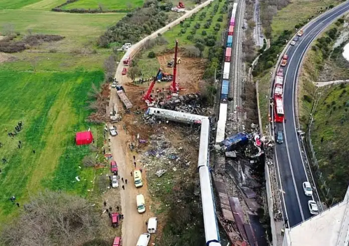 Τέμπη: Η έκρηξη δεν οφείλεται στη διάχυση των ελαίων σιλικόνης – Νέο πόρισμα