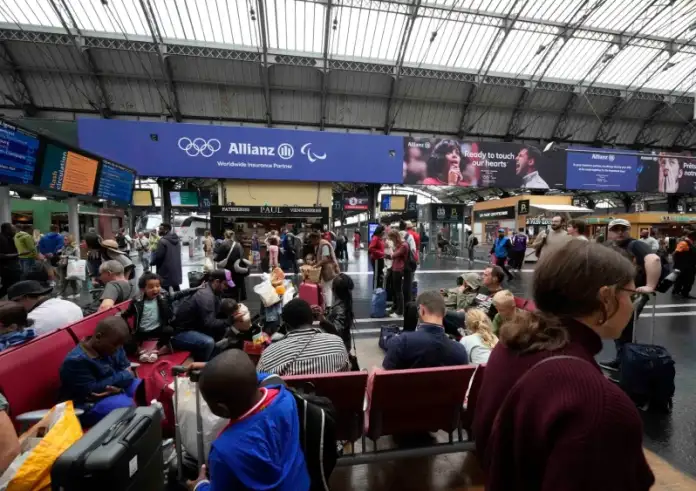 Γαλλία: Χάος στους σιδηροδρόμους από το σαμποτάζ, πριν την τελετή έναρξης των Ολυμπιακών Αγώνων