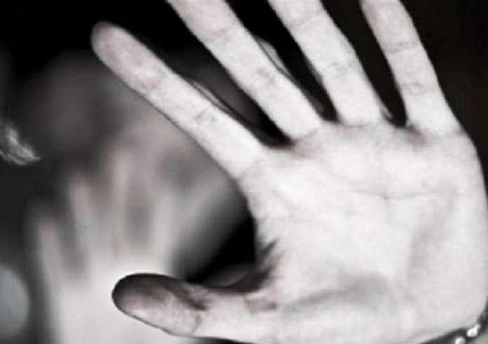 Ρέθυμνο: Για ομαδικό βιασμό η δίωξη στην υπόθεση με τον γνωστό τράπερ