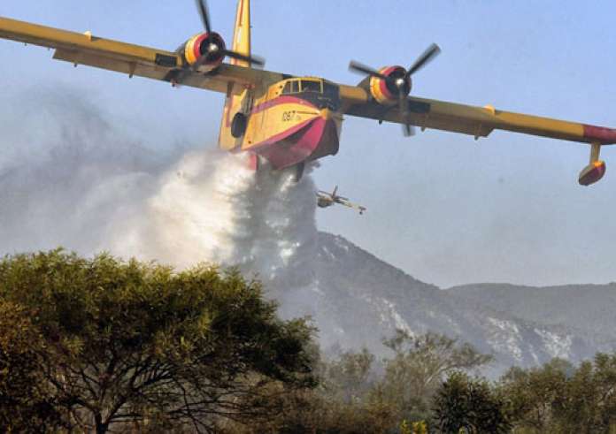 Δένδιας από την 112 ΠΜ: Αυξάνεται το πτητικό επίδομα των πιλότων των πυροσβεστικών αεροσκαφών