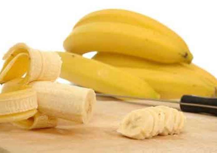 Συνταγή για σπιτικές τηγανίτες μπανάνας