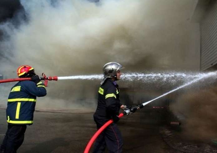 Φωτιά στην Κερατέα: 52 απεγκλωβισμοί από την ΕΛ.ΑΣ.