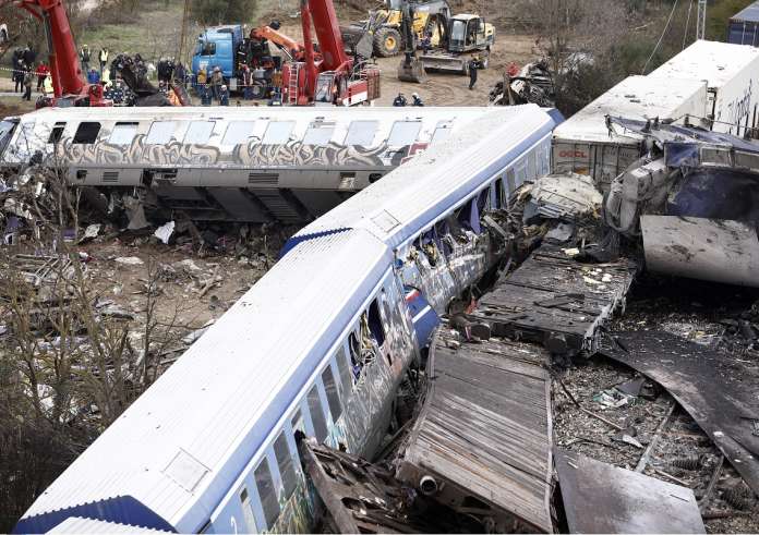 Δυστύχημα στα Τέμπη: Δίωξη σε δύο υψηλόβαθμα στελέχη της Hellenic Train