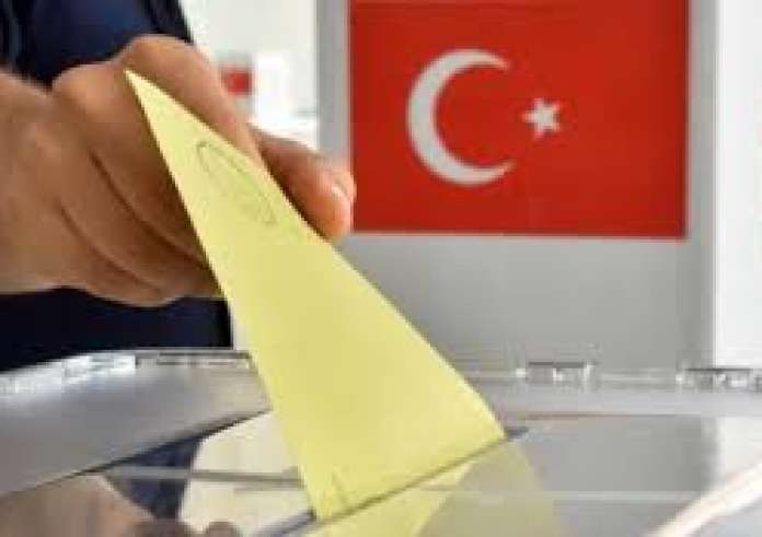 Δημοτικές εκλογές στην Τουρκία: Ποιο είναι το μεγάλο διακύβευμα της κάλπης