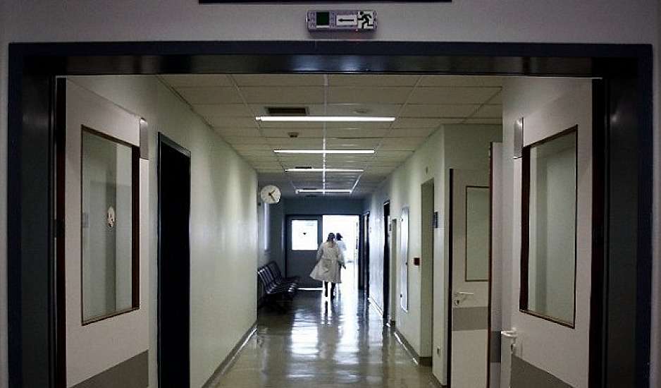 Κρήτη: Πανικός στο νοσοκομείο Αγίου Νικολάου – Έξαλλος ασθενής επιτέθηκε σε γιατρό