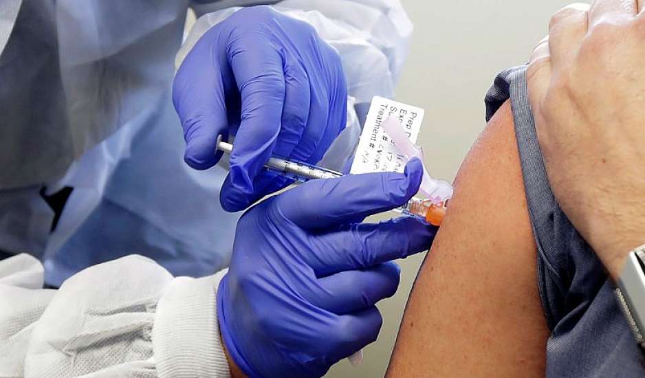 Κορονοϊός: Τι χαρτί θα επιδεικνύουν οι πολίτες για να εμβολιαστούν, πώς θα κλείνουν ραντεβού