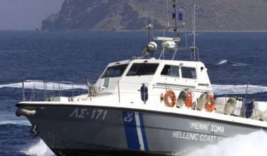 Επιβάτης έπεσε από πλοίο μεσοπέλαγα κοντά στην Ύδρα