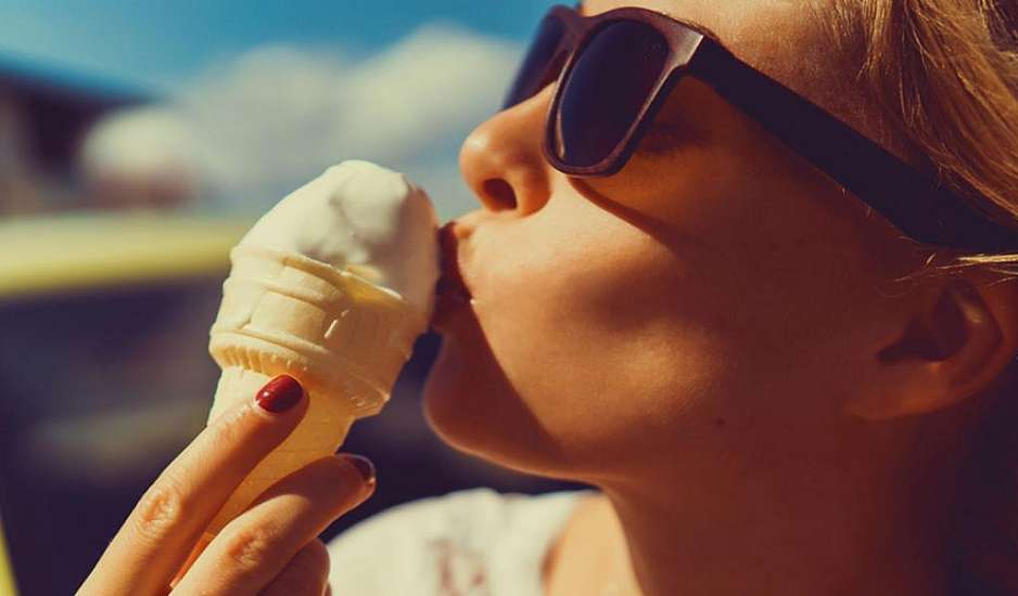 Τι συμβαίνει στον οργανισμό σου όταν τρως παγωτό καθημερινά